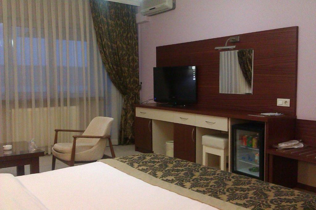 Petek Hotel Mugla Rom bilde